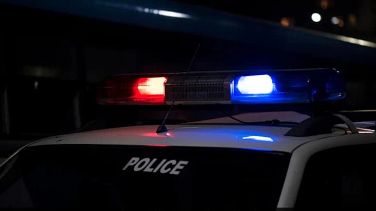 மகாராஷ்டிரா: தேர்தலில் போட்டியிட தடையாக இருந்த 6 வயது மகளை கொன்ற கொடூர தந்தை - என்ன நடந்தது?