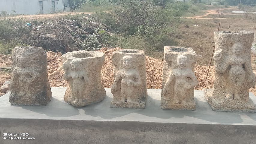 சிலைகள்