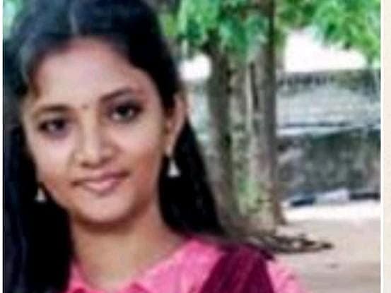 வர்ஷினி