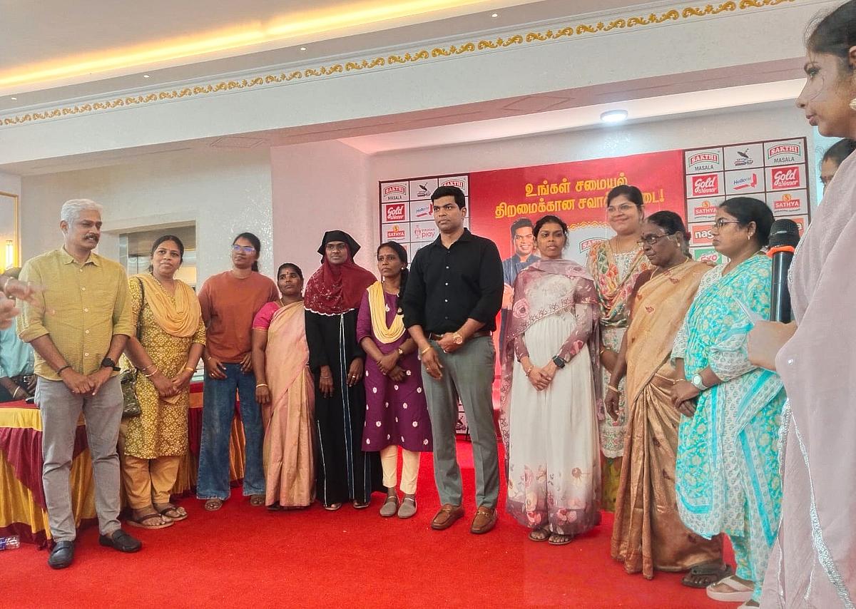 டாப் 10 ஆக தேர்வாகியவர்கள்