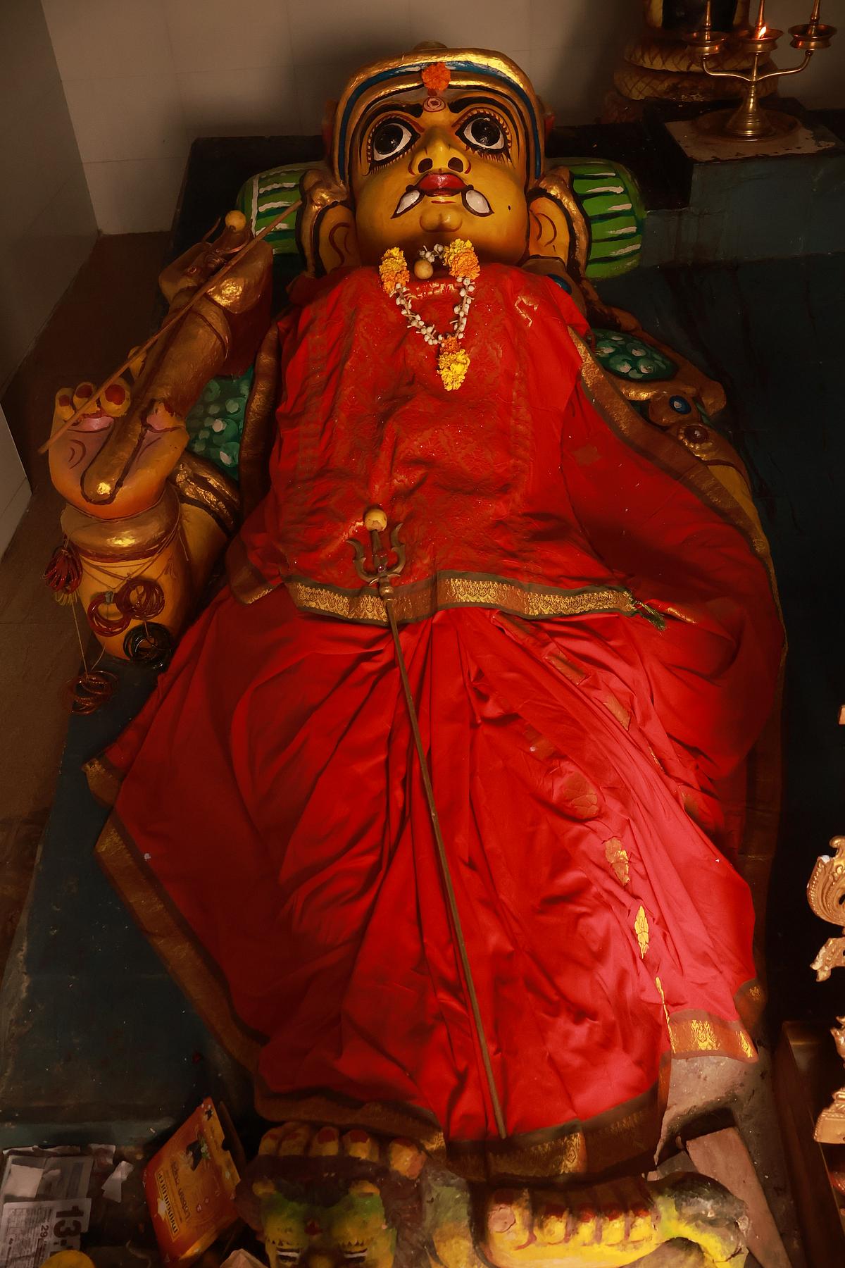 பாளையங்கோட்டையில் உள்ள வண்டி மலைச்சியம்மன்