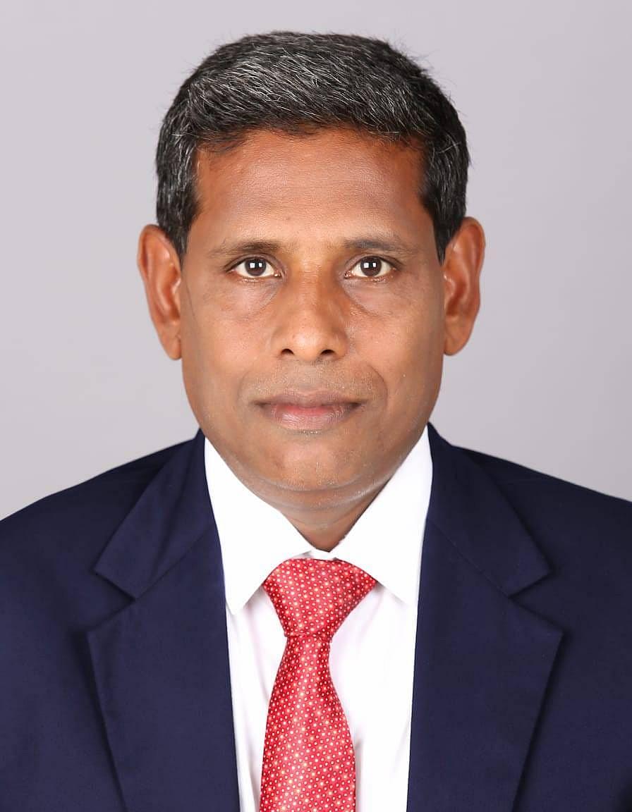 உயர் நீதிமன்ற வழக்கறிஞர் நடராஜ்