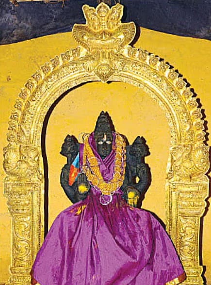 உத்தமசீலி ஸ்ரீவேணுகோபால சுவாமி திருக்கோயில் ஸ்ரீ அரவிந்தநாயகி தாயார்