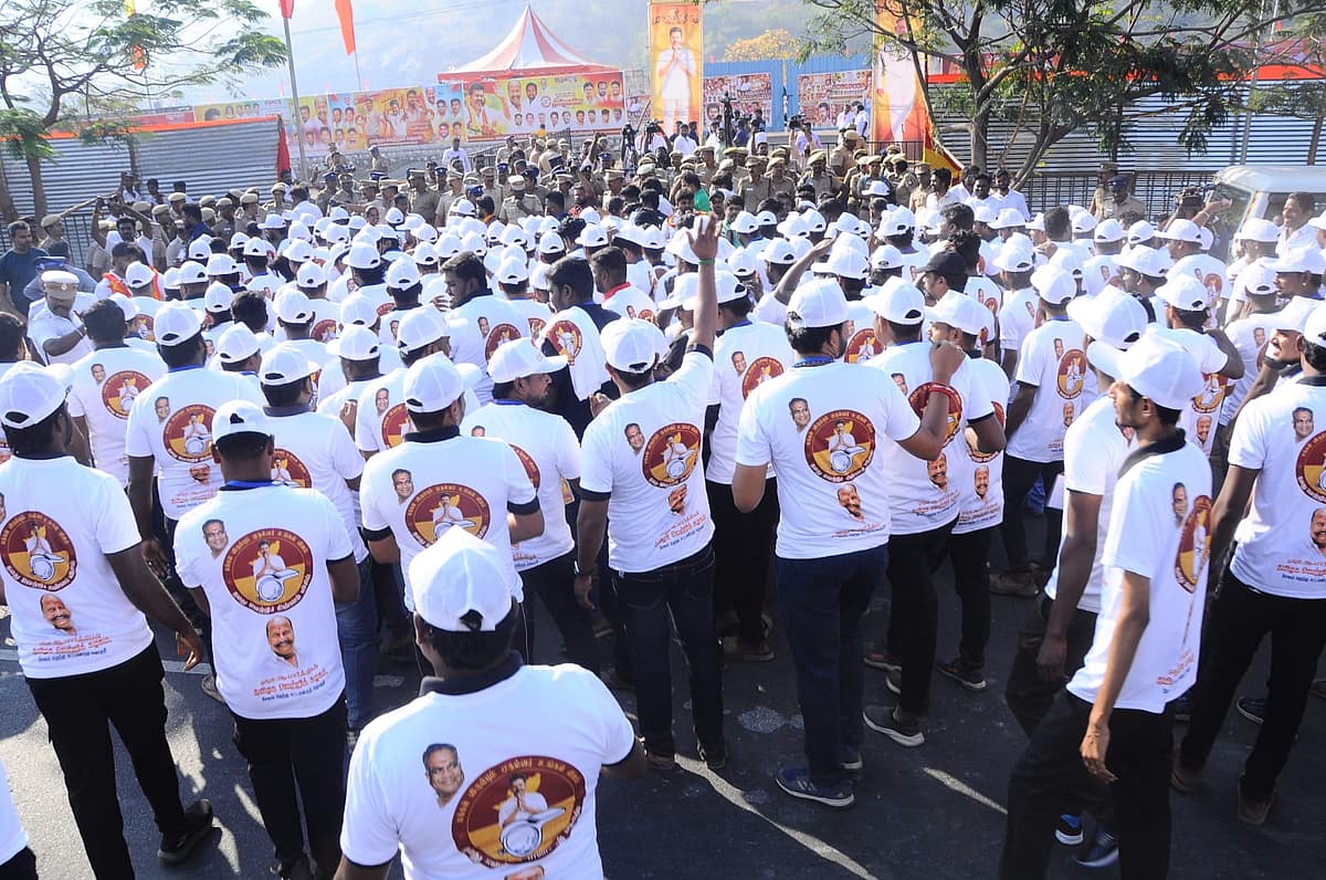 சேலம் தவெக கூட்டம்