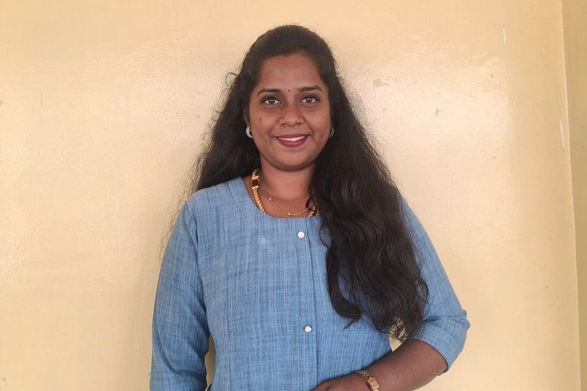 உளவியலாளர் சினேகா