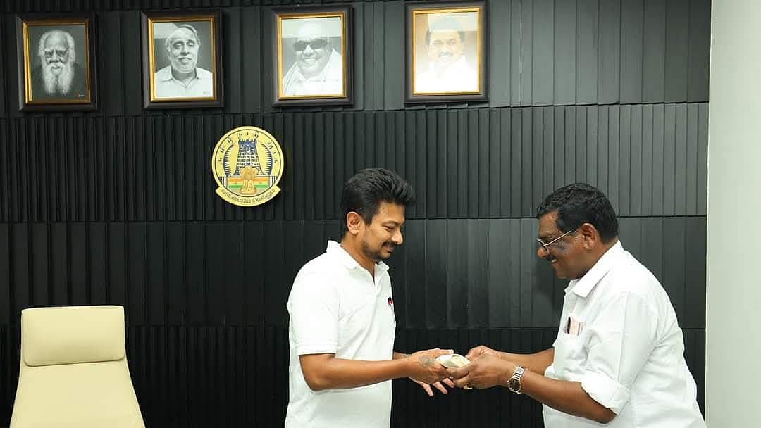 உதயநிதியுடன் பழஞ்சூர் செல்வம்