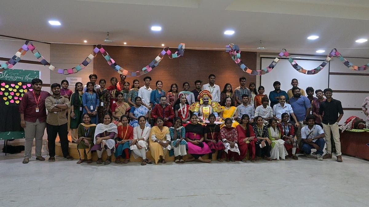 கோவை: ஃபேஸ் பெயின்ட், புகைப்படக் காட்சி டு தெருக்கூத்து- பி.எஸ்.ஜி கல்லூரியில் `கலகல' கலைத் திருவிழா