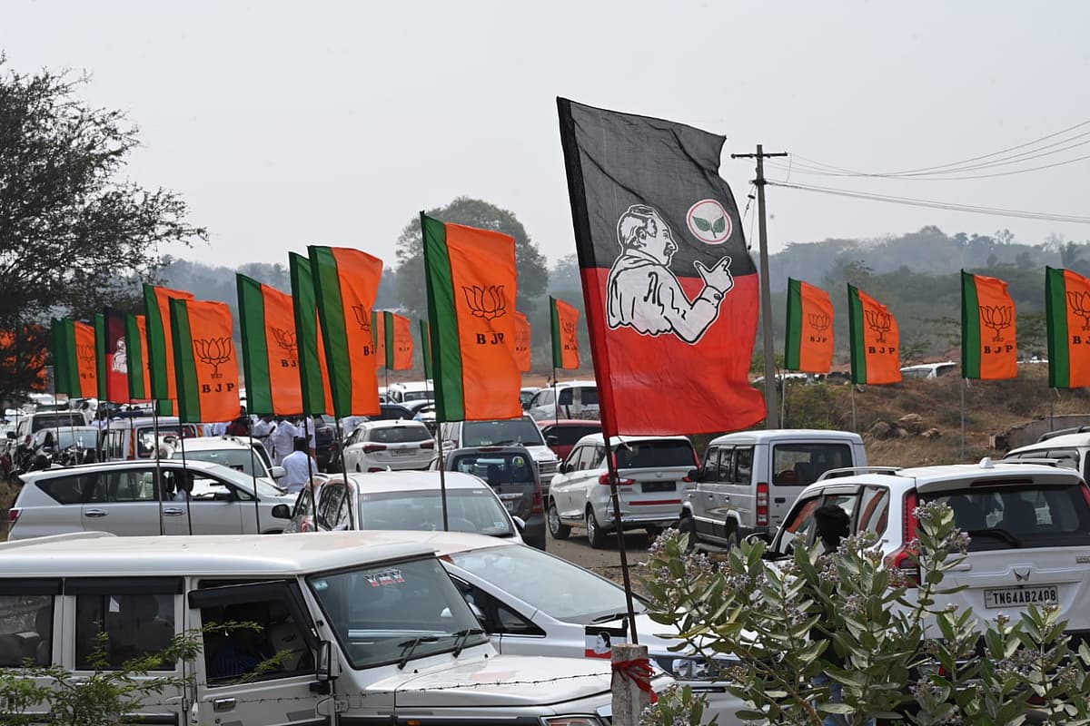 மதுரையில் NDA பொதுக்கூட்டம்