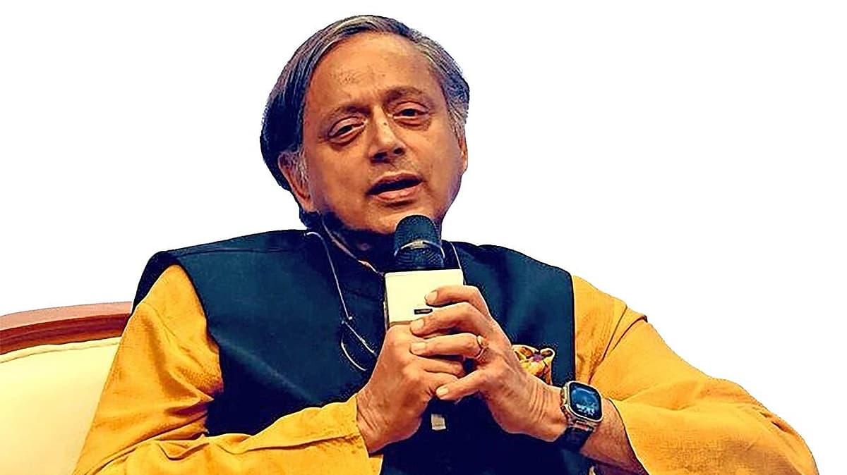 சசிதரூர்