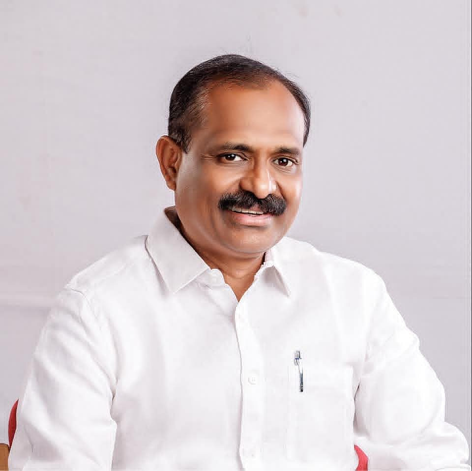 மேயர் வி.வி.ராஜேஷ்