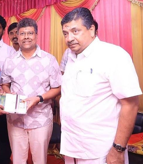 சபரீசன் மற்றும் பி.டி.ஆர்.பழனிவேல் தியாகராஜன்