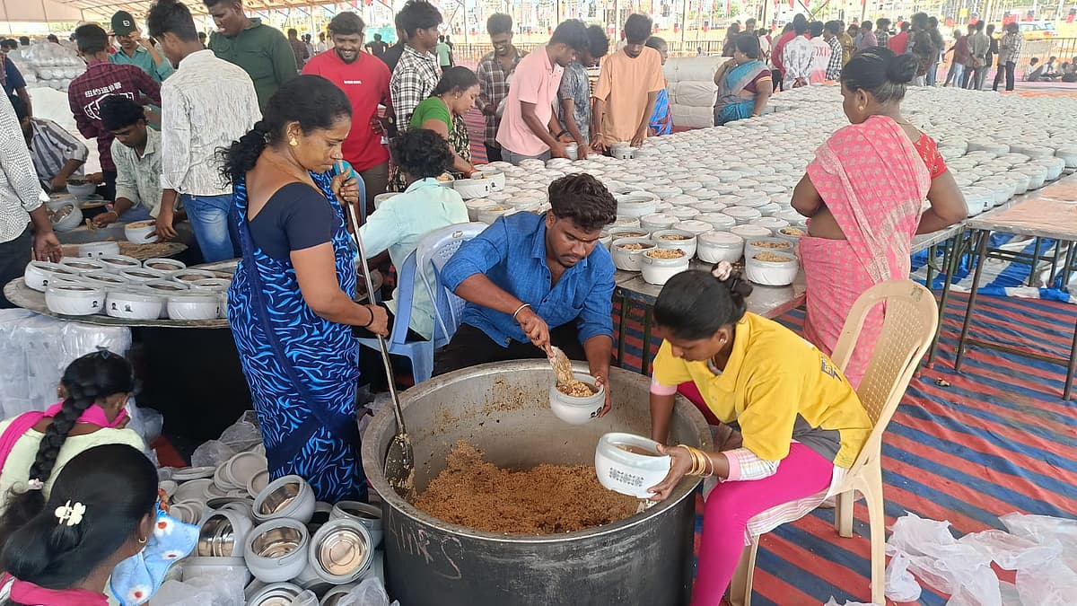 மதுரை வாக்குசாவடி முகவர்கள் கூட்டம்