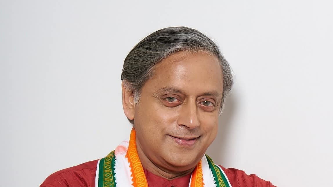 சசி தரூர்