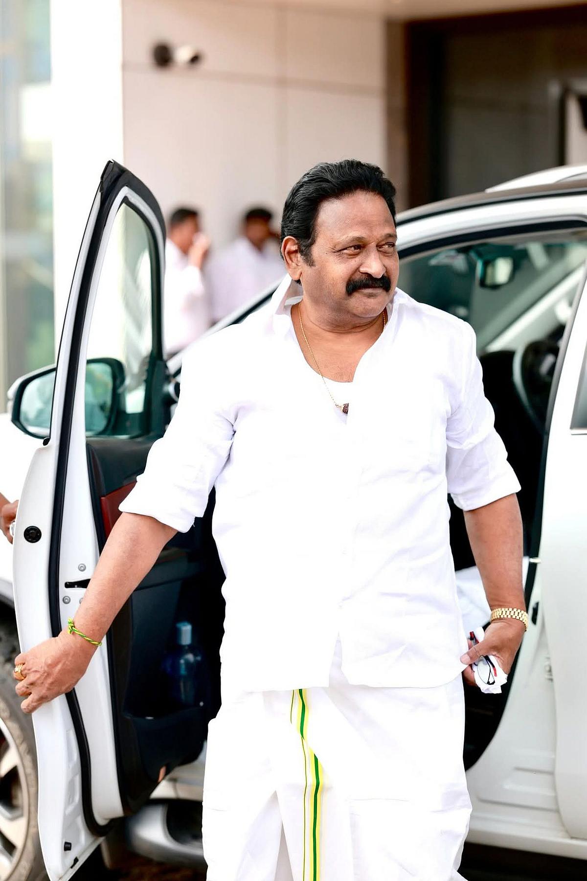 ஶ்ரீதர் வாண்டையார்