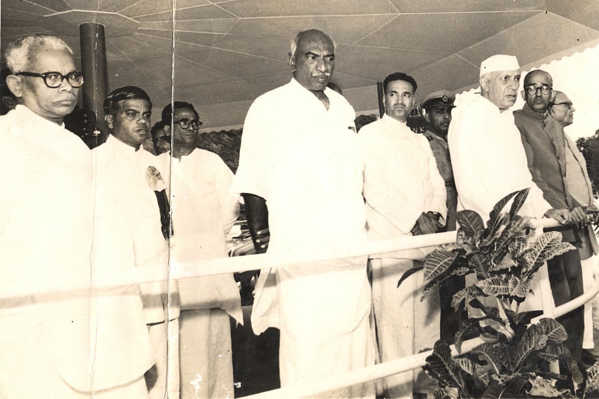 பக்தவத்சலம்: முதல் தேர்தல் வெற்றியிலேயே ஒரு தலைமுறையின் வரலாற்றைத் தீர்மானித்தவர்! | முதல் களம் 07