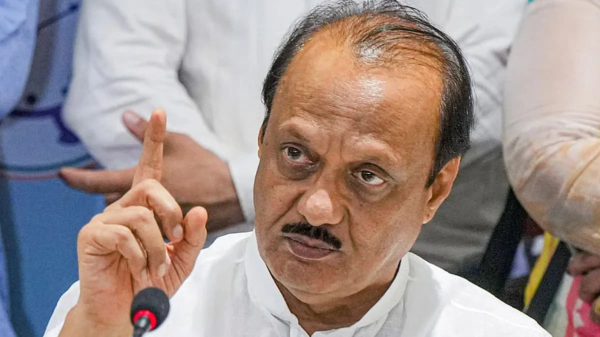 அஜித்பவார்