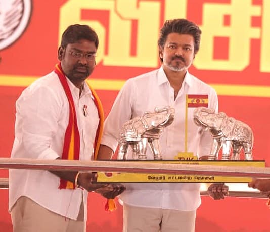 விஜய்யுடன் வினோத் கண்ணன்