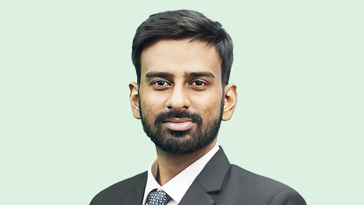 ஆதில் பெய்க்