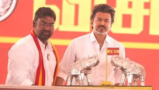 விஜய்யுடன் வினோத் கண்ணன்