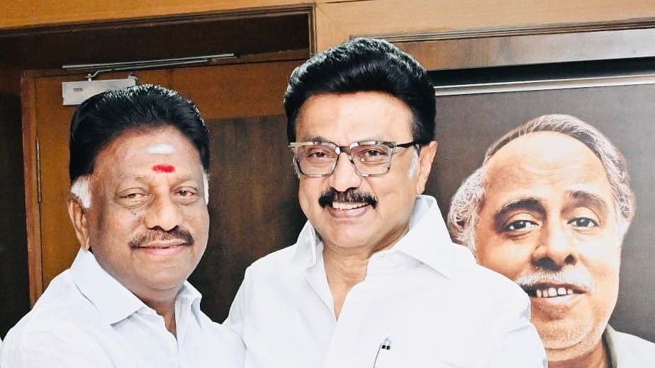 திமுகவில் இணைந்த ஓ.பன்னீர்செல்வம்