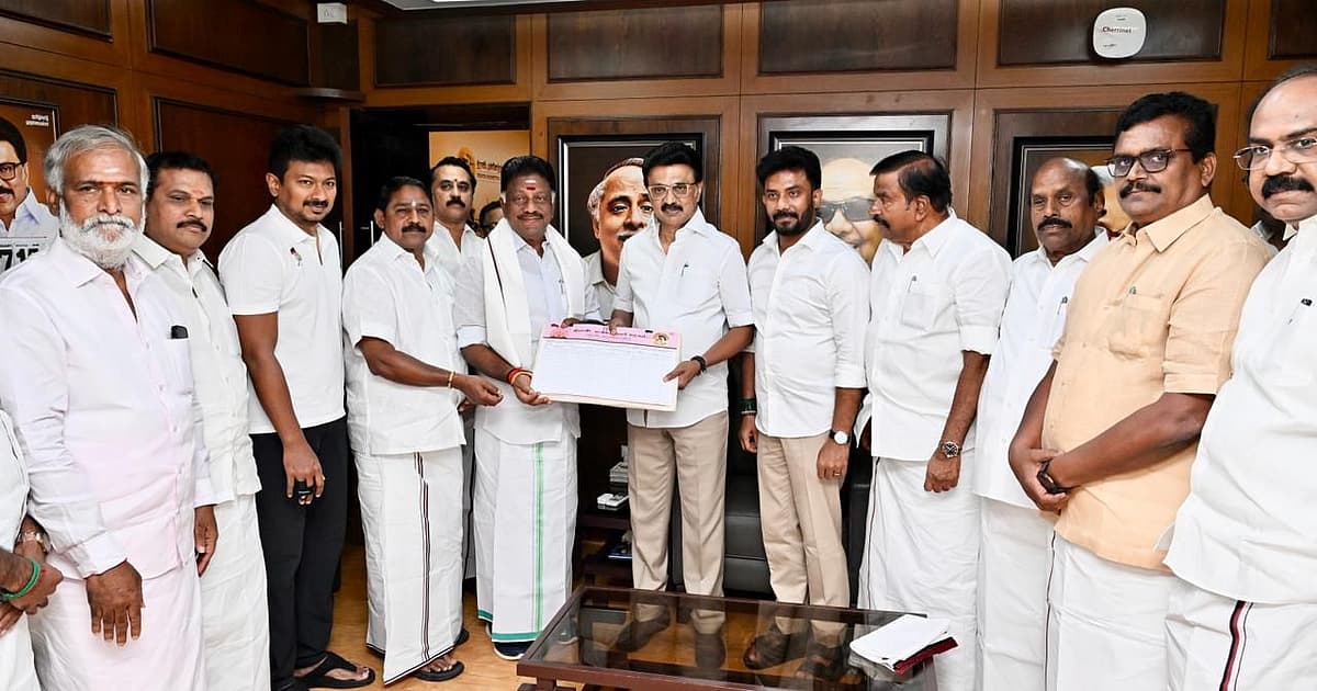 திமுகவில் இணைந்த ஒபிஎஸ்