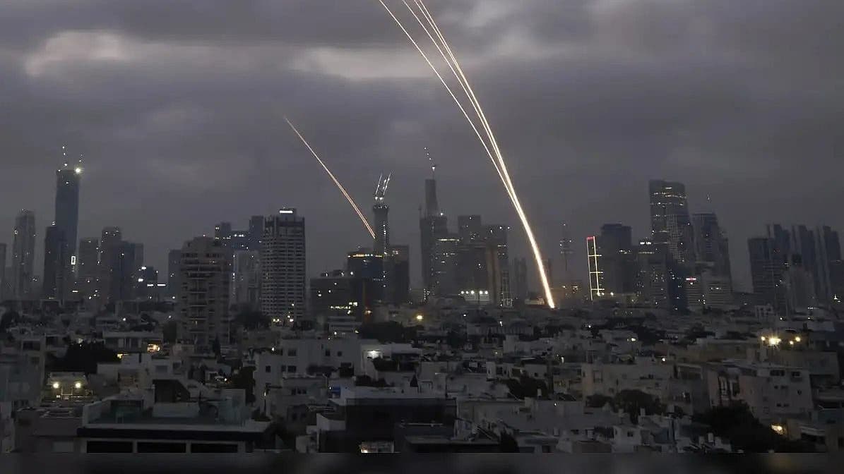 ஈரான் vs அமெரிக்கா, இஸ்ரேல் தாக்குதல்