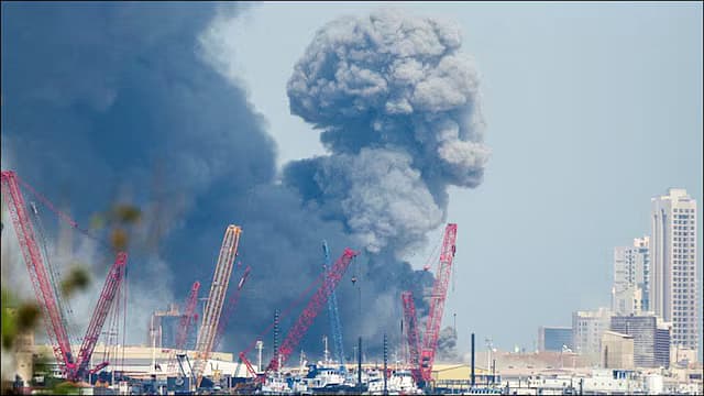 `பிழைப்பு தேடிவந்தோம்; பதுங்கு குழிகளை தேடிக்கொண்டிருக்கிறோம்' - வளைகுடா நாடுகளில் உள்ள இந்தியர்கள்