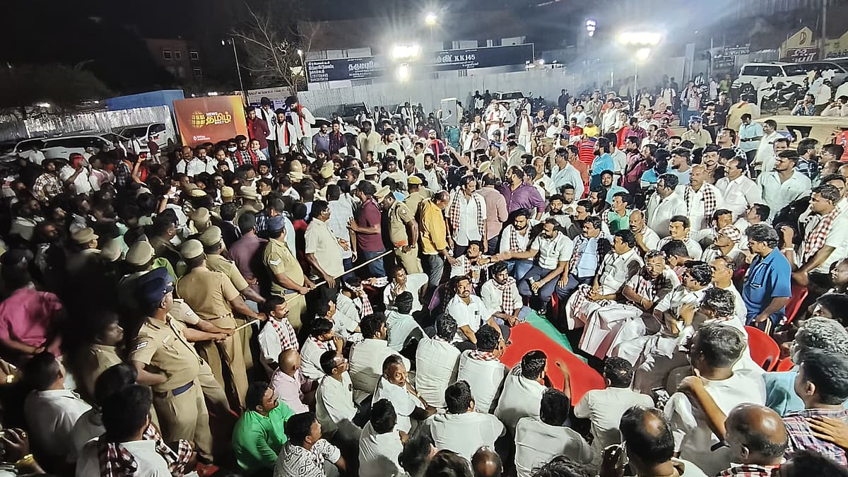 களேபரமான விவாத நிகழ்ச்சி