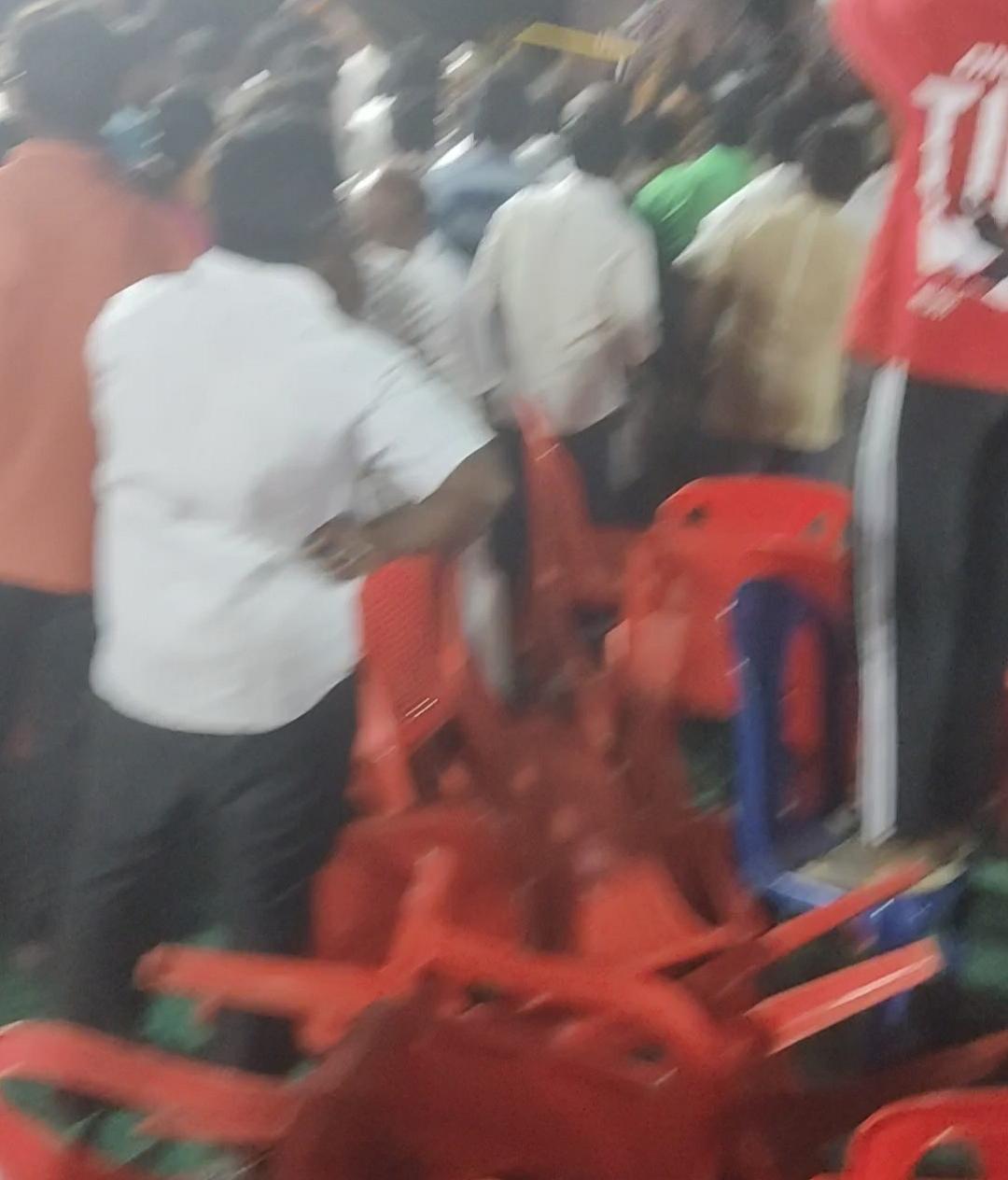 கலவரமான நிகழ்ச்சி