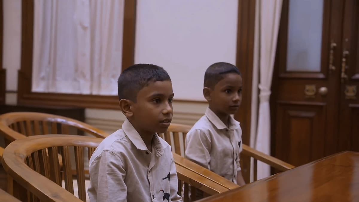 சிறுவர்கள் தேவா, ஜீவா