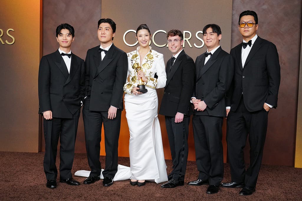 Golden - First K Pop Song Won Oscars