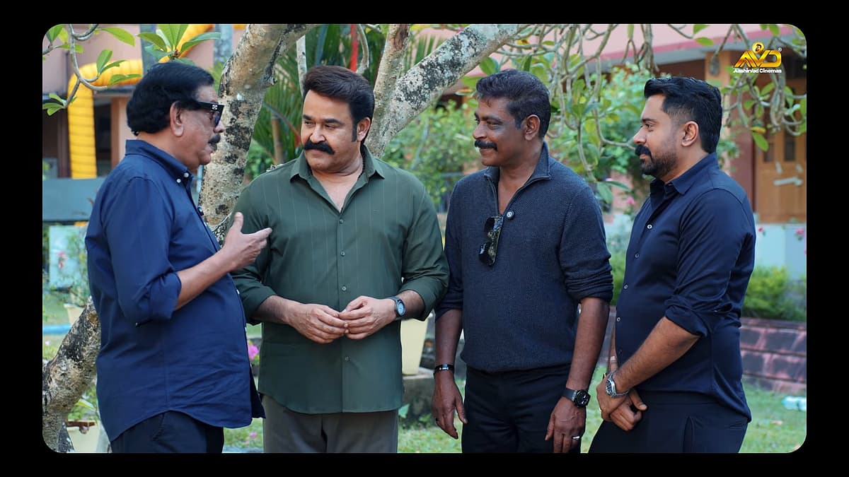 Priyadharshan's 100th Film - Mohanlal