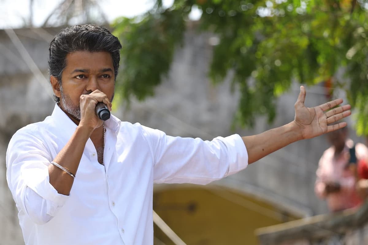 பிரசாரத்தில் விஜய்