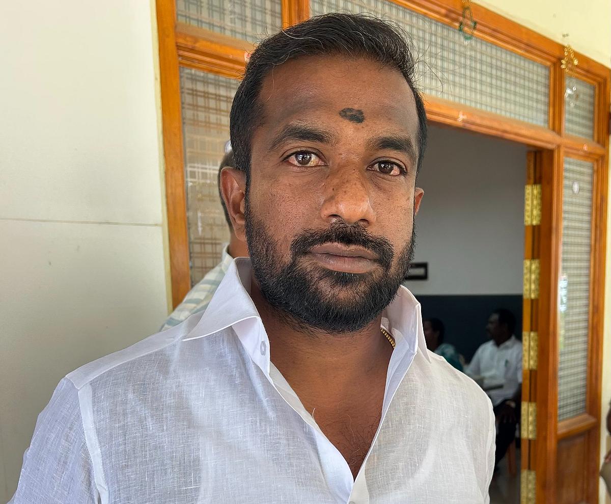 முன்னாள் எம்.எல்.ஏ மகன் சரண்