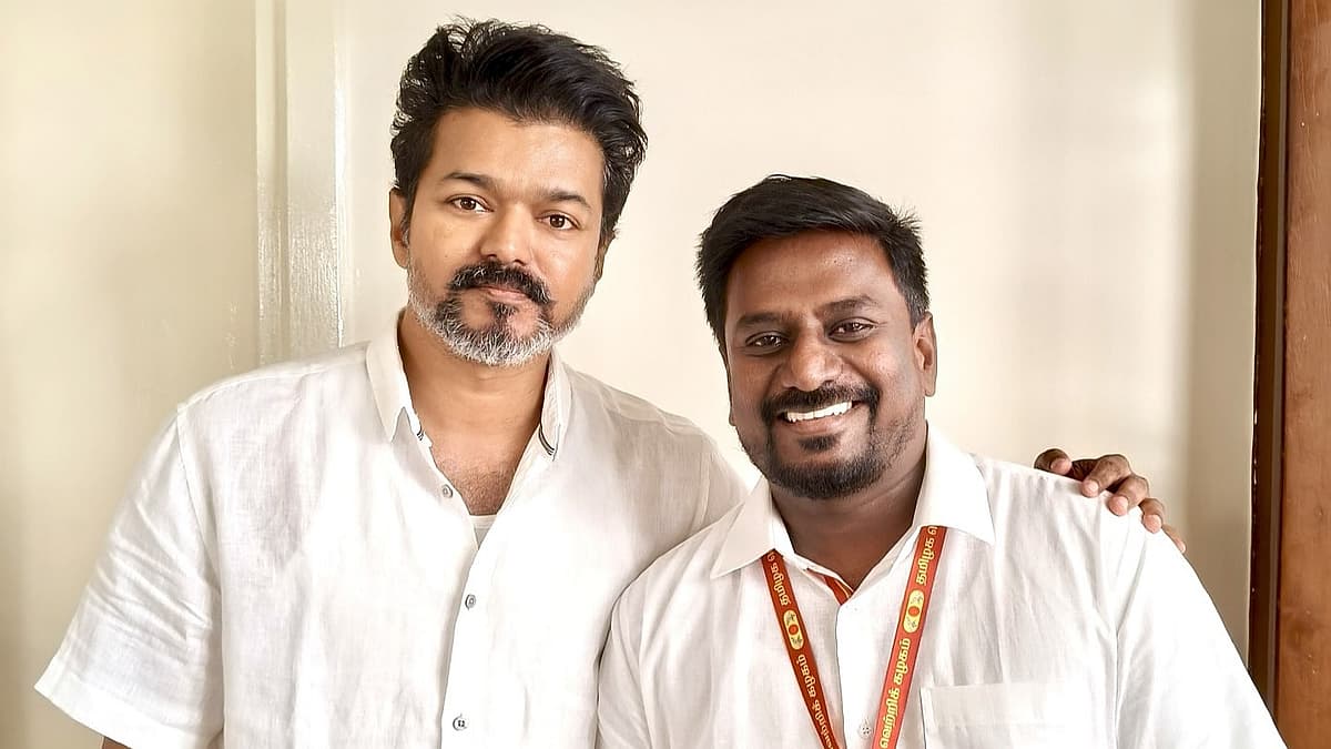 விஜய் - ராஜ்மோகன்