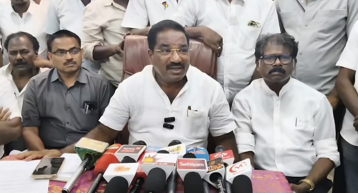 செய்தியாளர்களிடம் பேசிய தி.மு.க வேட்பாளர் மகேஷ்