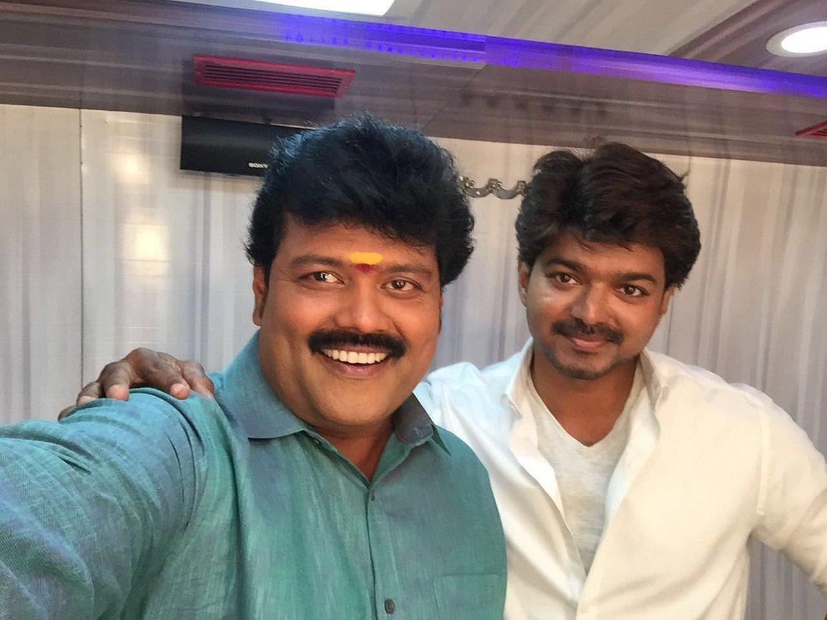 நடிகர் ஶ்ரீமன் - விஜய்