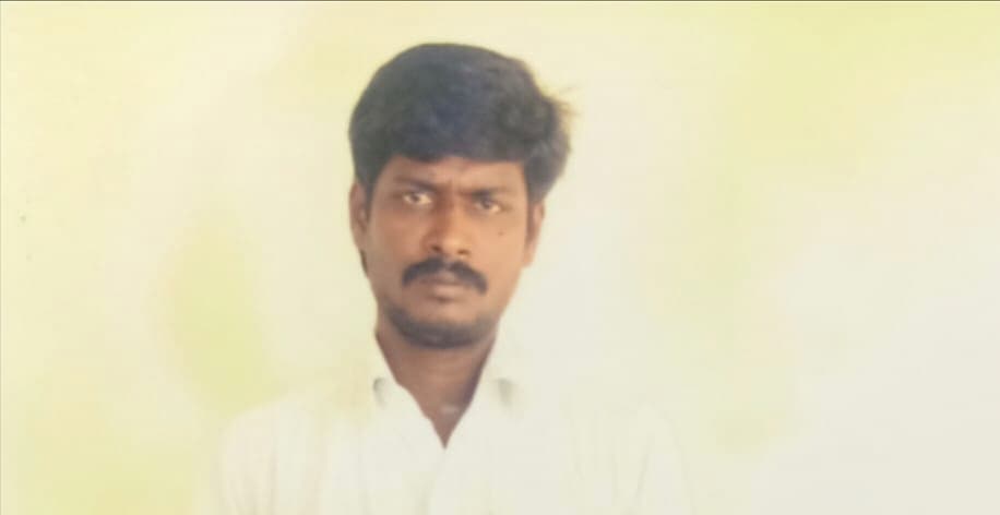கைது செய்யப்பட்ட சுரேஷ்