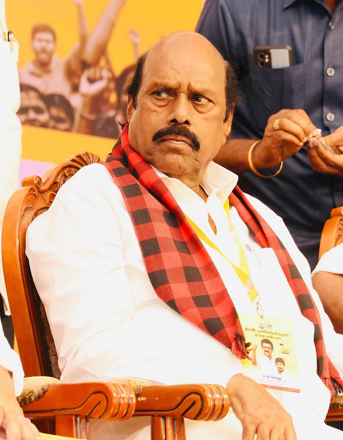 முன்னாள் அமைச்சர் எ.வ.வேலு