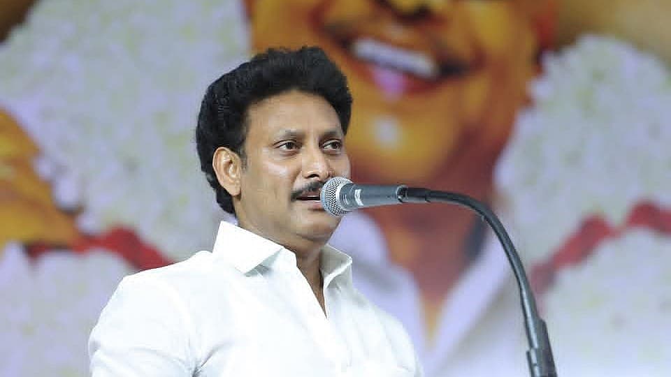 அன்பில் மகேஸ்