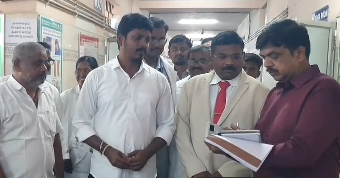 அமைச்சர் விக்னேஷ்