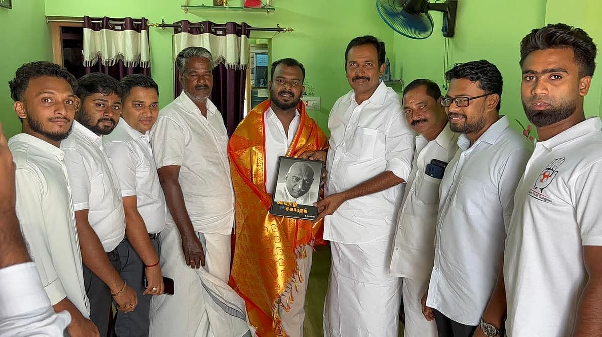 த.வெ.க மாவட்டச் செயலாளரைச் சந்தித்த அமைச்சர் ராஜேஷ்குமார்
