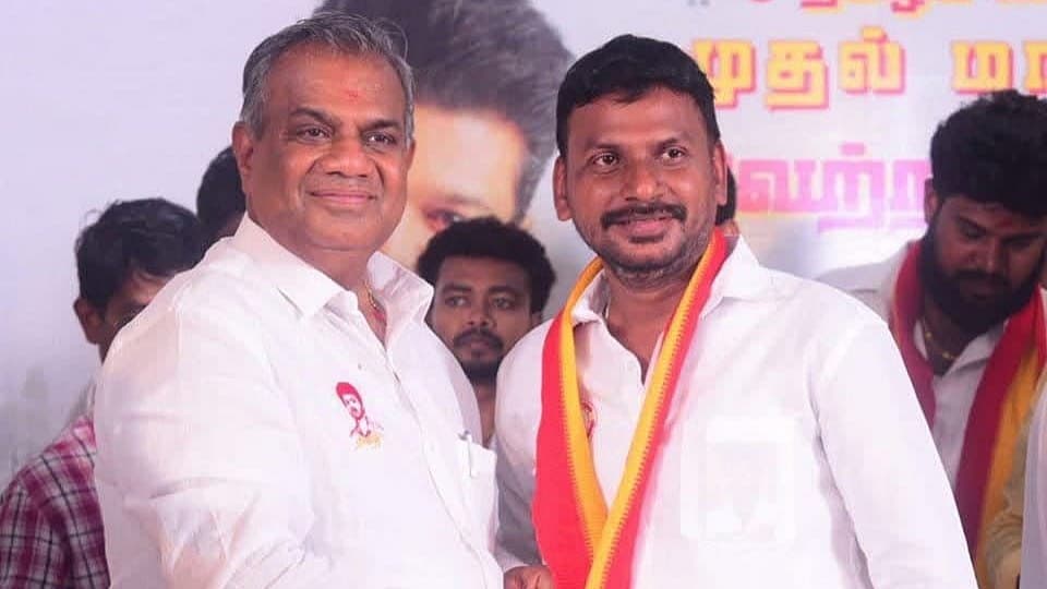 ஆனந்த்- வேம்புலி