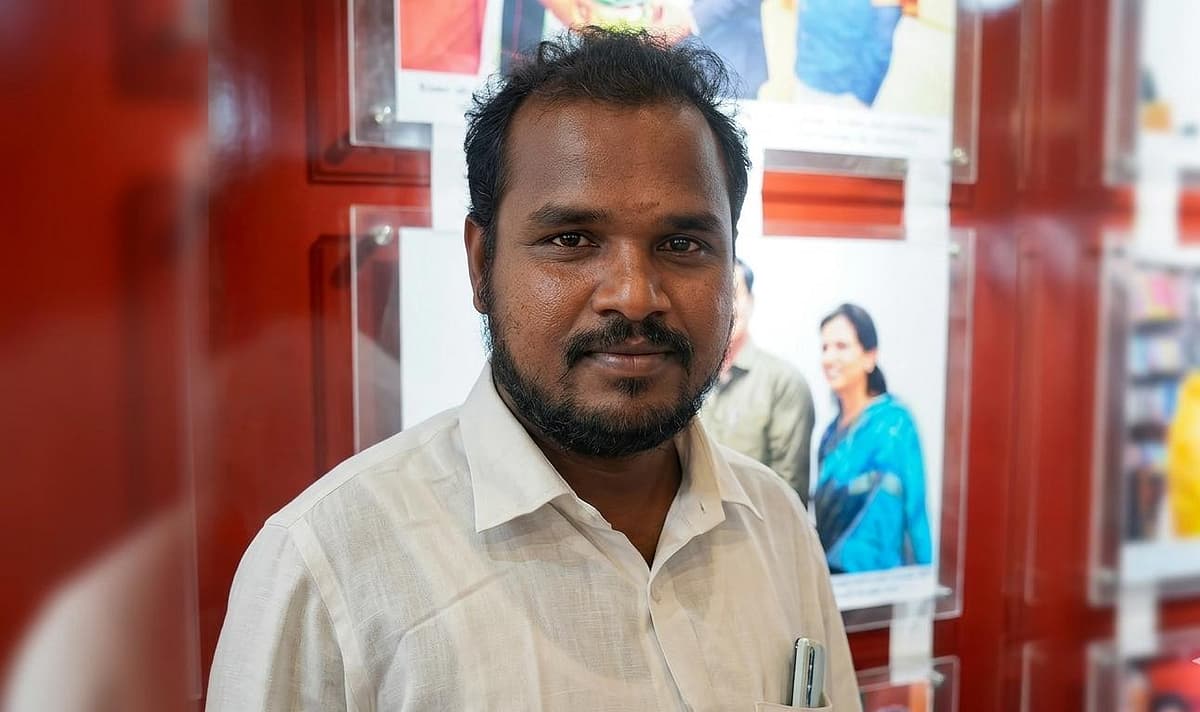தவெக நிர்வாகி ஆனந்த்