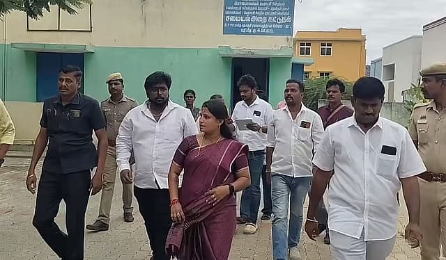 அமைச்சர் ஜெகதீஸ்வரி