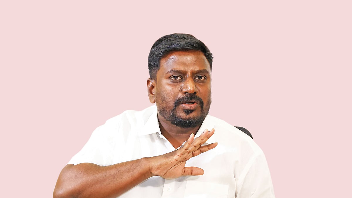 கணினிப் படிப்புக்கு இங்கு முக்கியத்துவமே கொடுப்பதில்லை'- ஆசிரியர்கள் குமுறலும் அமைச்சர் விளக்கமும்!