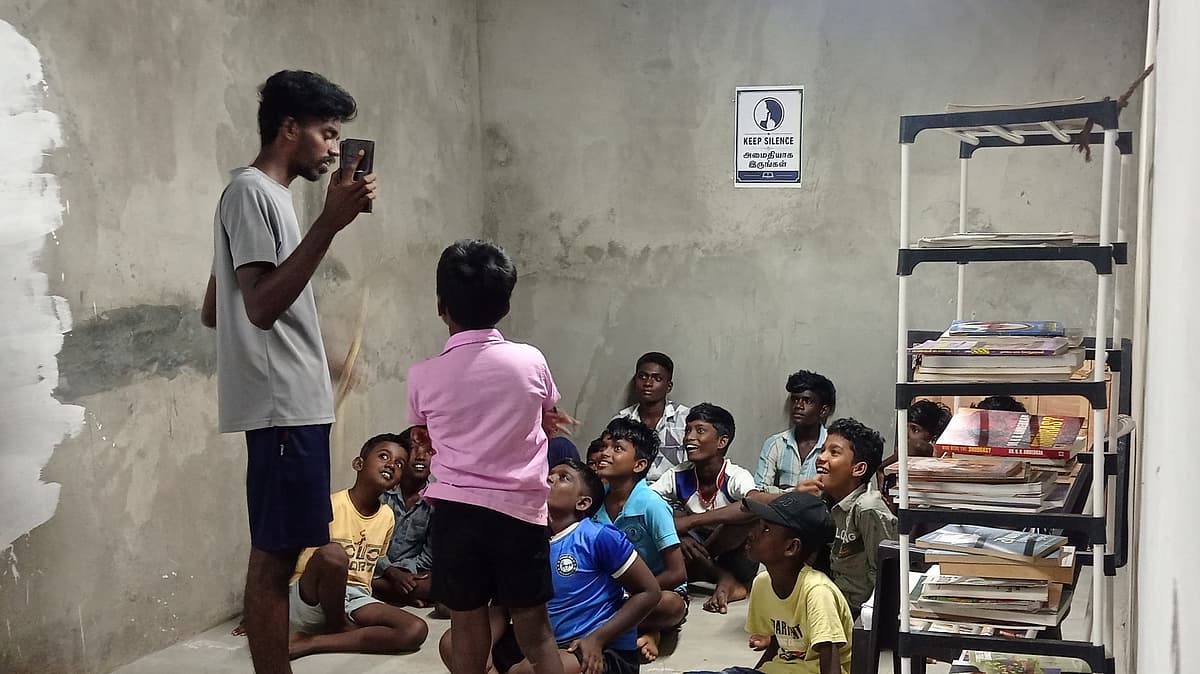 இளைஞர்கள் தொடங்கிய 'பீம்ஜி புத்தகாலயம்'