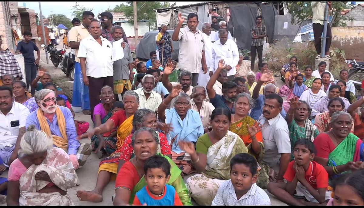 மரியநாதபுரம் மக்கள்