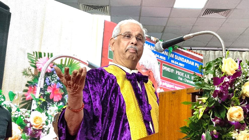 ஆளுநர் அர்லேகர்