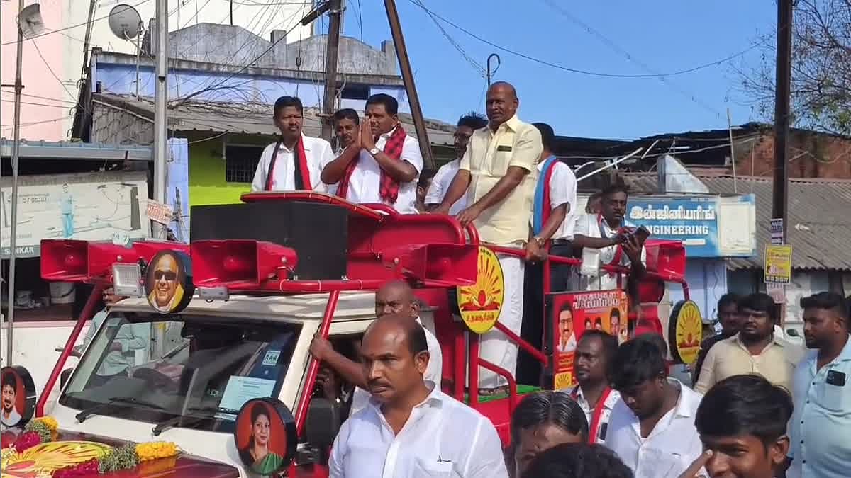 அனிதா ராதாகிருஷ்ணன்